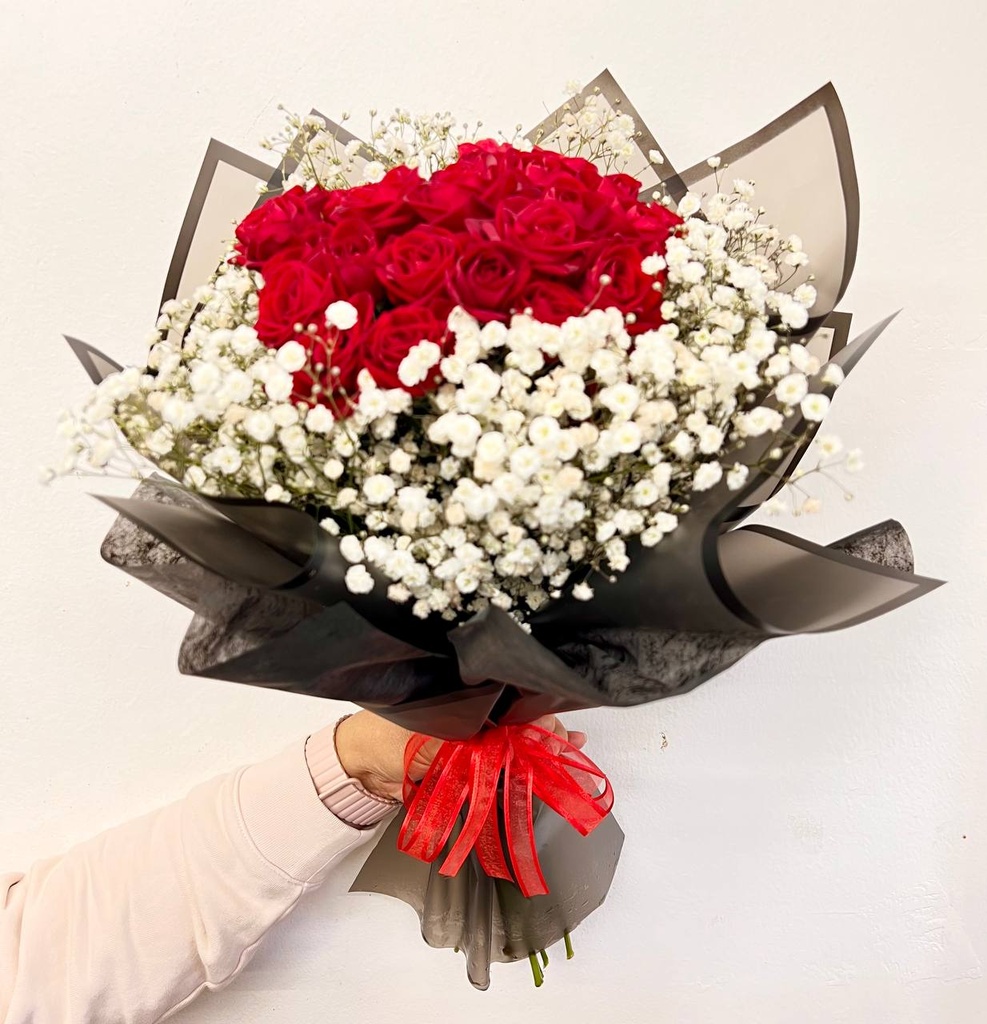 The Diana Rose Bouquet باقة وردة ديانا — Terra Garden Kuwait | تيرا غاردن الكويت